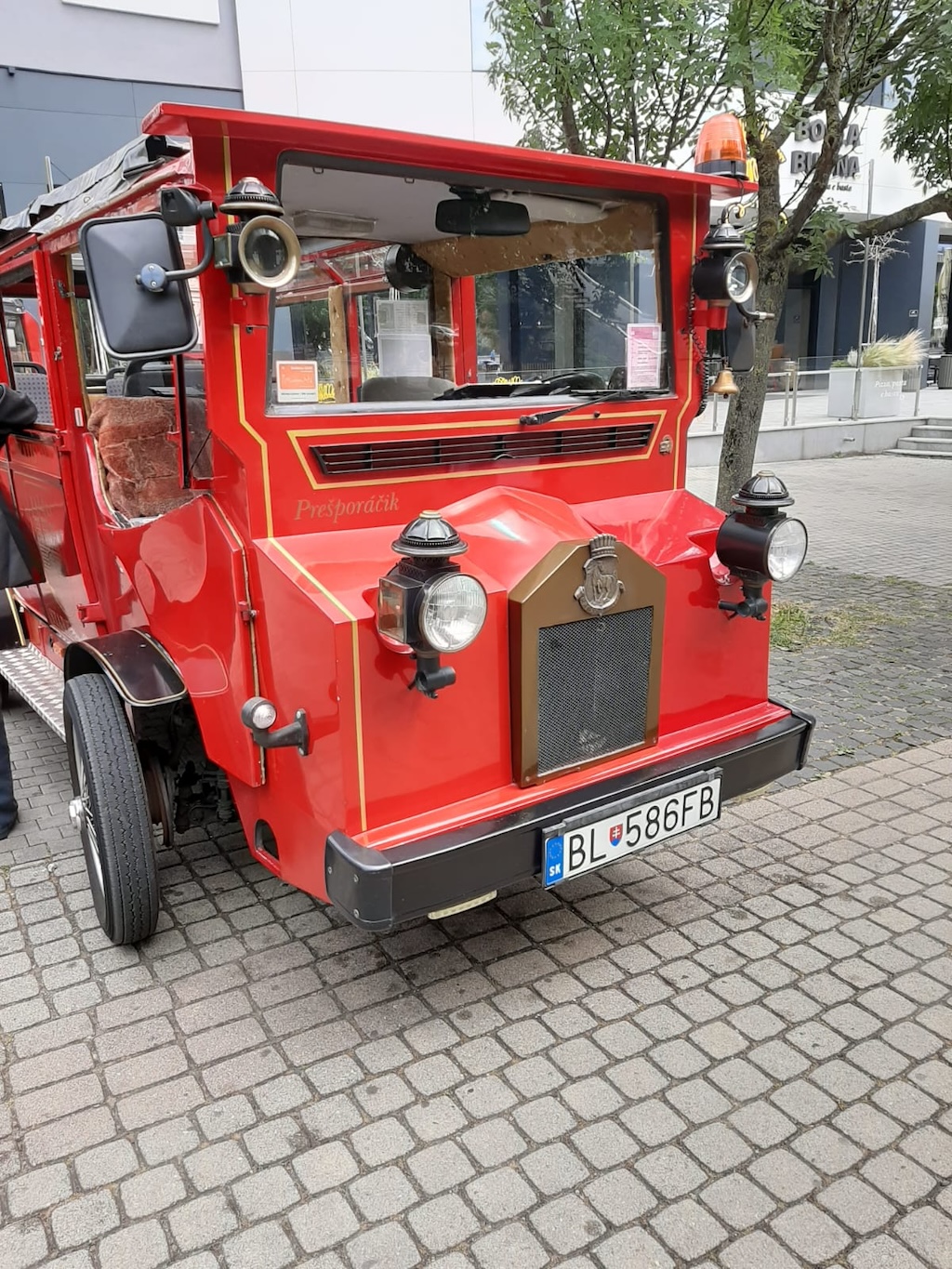 Stadtrundfahrt mit OldtimerStadtrundfahrt mit Oldtimer